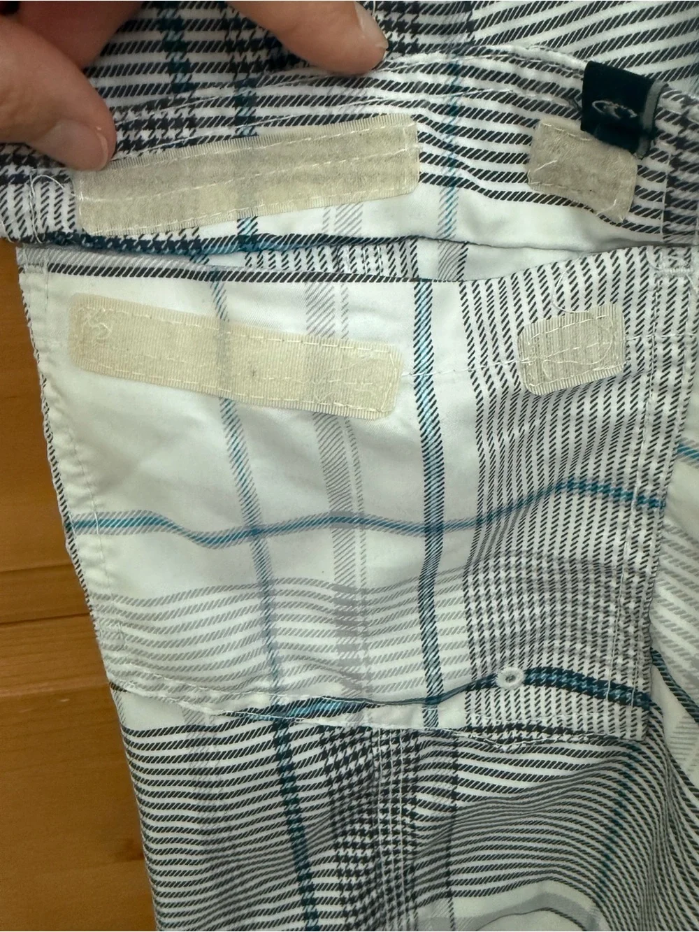 O'Neill Men’s White Plaid Swim Board Shorts with Gray, Black and Light Blue